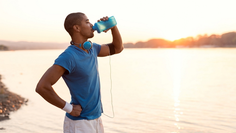 Sport bei Hitze Diese 7 Tipps fit und gesund bleiben