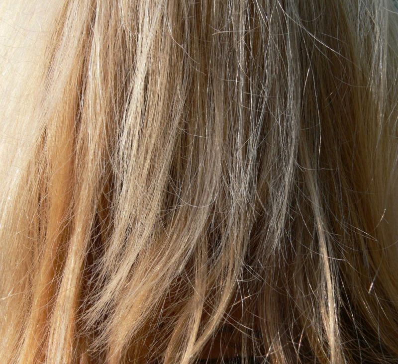 gefärbte haare pflegen gesund schön aussehend