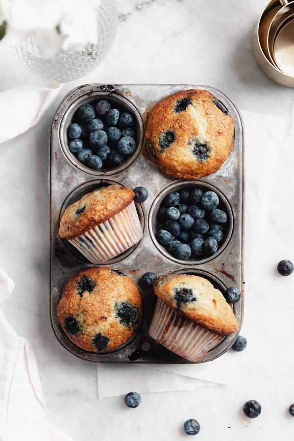Blaubeer-Muffins Muffin-Form gebackene Muffins Heidelbeeren