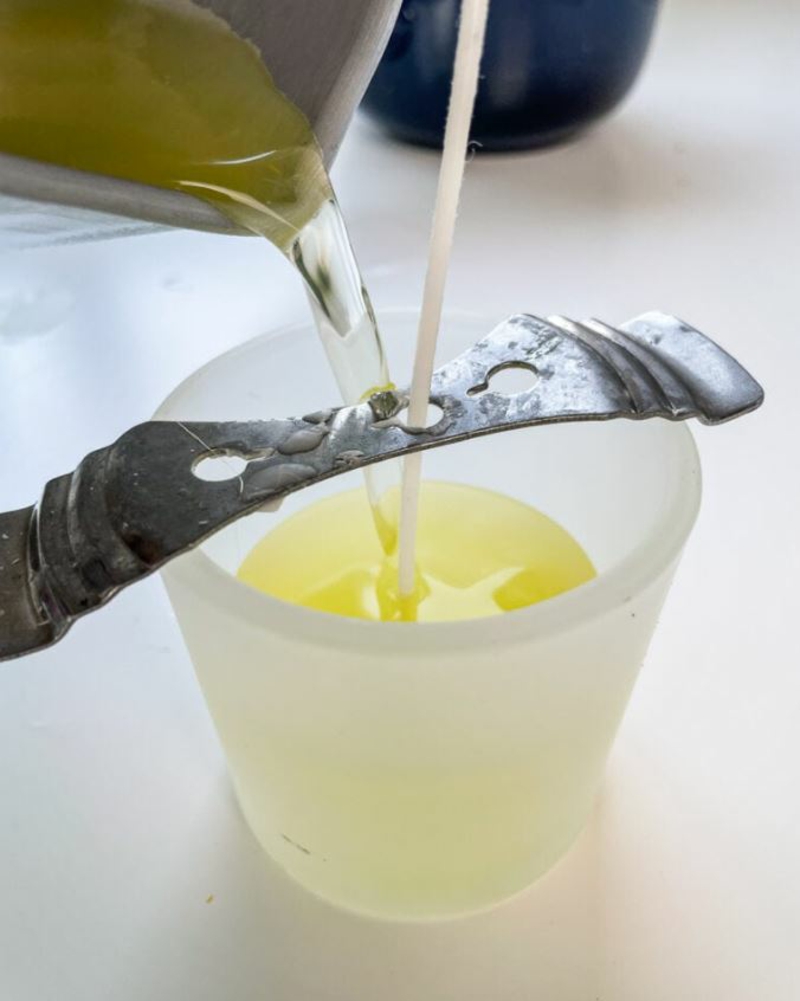 Citronella Kerze selber machen gegen muecken gegen wesepen upcycling ideen gute idee