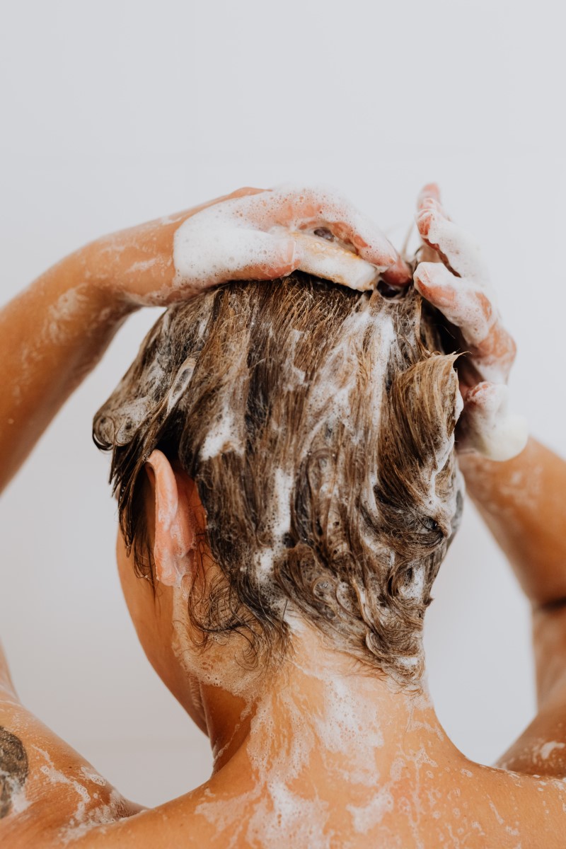 Haarpflege mit Avocadokern – DIY Shampoo und Maske fuer glaenzenes Haar shampoo diy rezepte