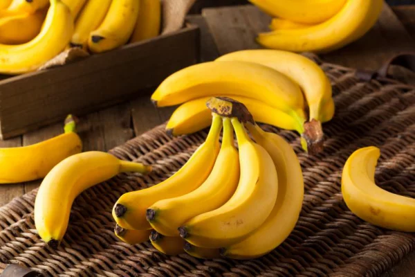 Bananen-Diaet exotische gelbe Fruechte vitaminreich gesund