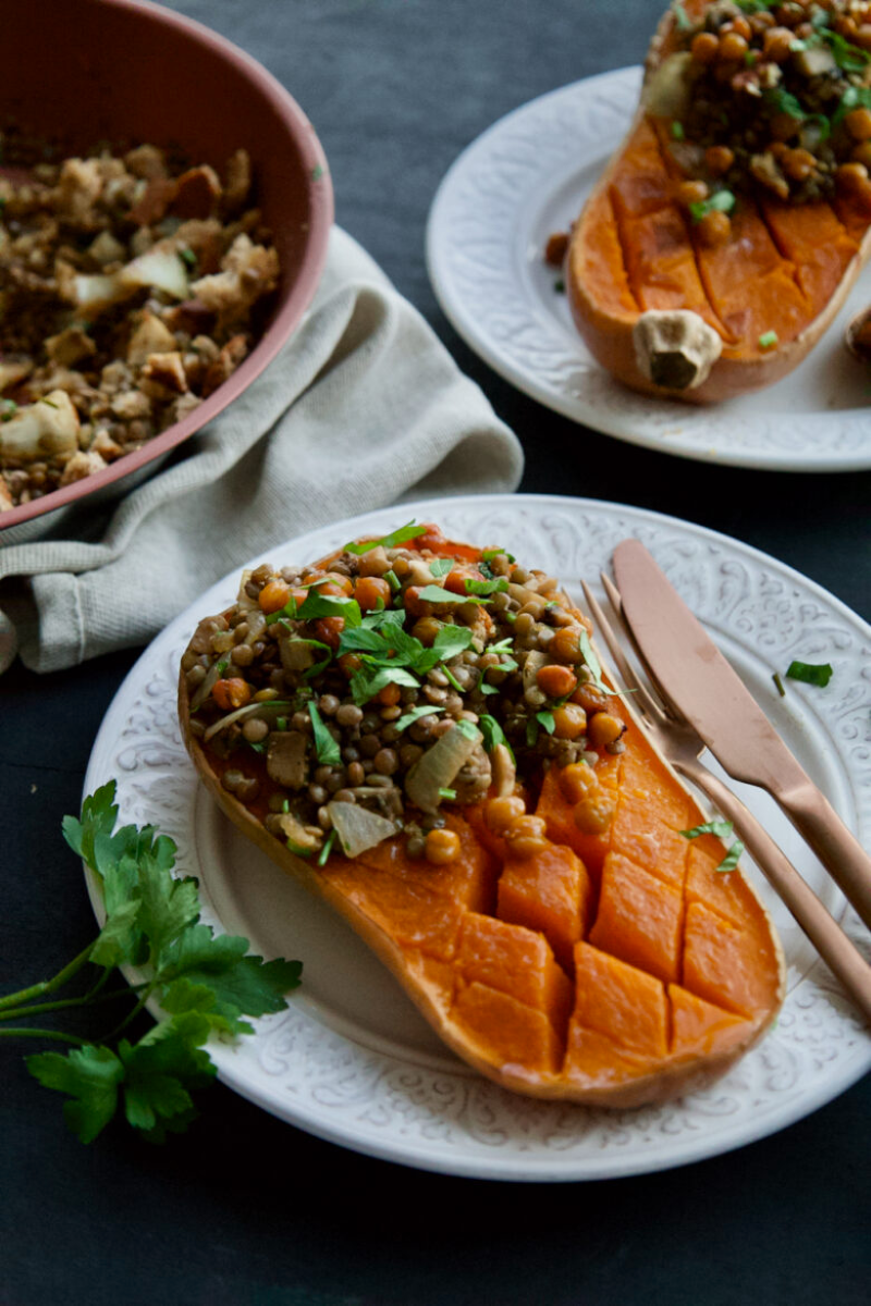 Gefüllter Butternut Kürbis – herzhafte und süße Rezepte