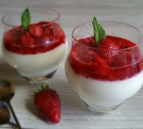 2 super leckere Rezeptideen für Panna Cotta mit Erdbeeren