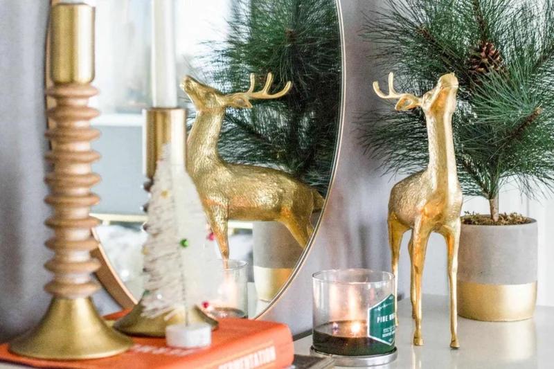 eingangsbereich weihnachtlich dekorieren tuerdeko spiegeldeko