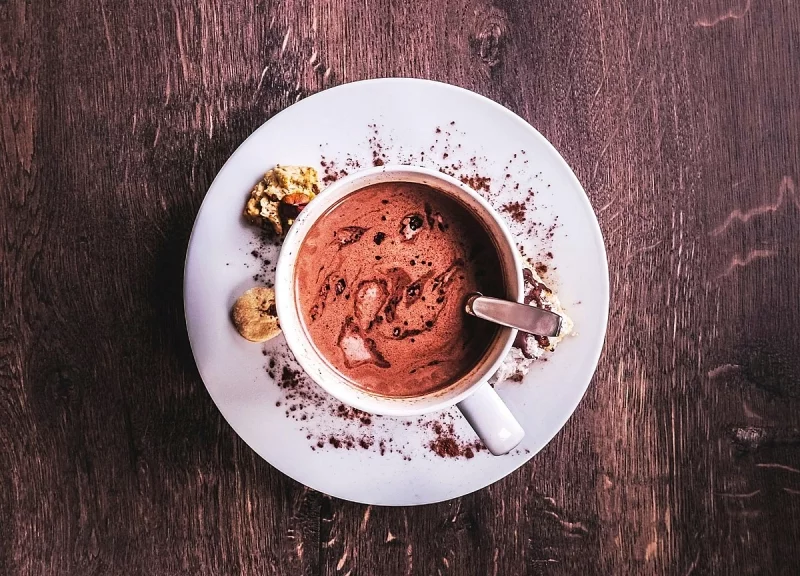 winter trend getraenk rotwein kakao