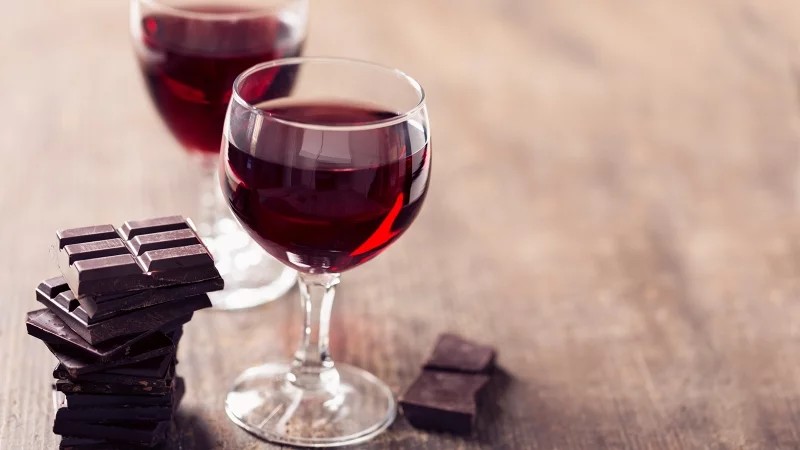 wintergetraenk rotwein kakao trend getraenk