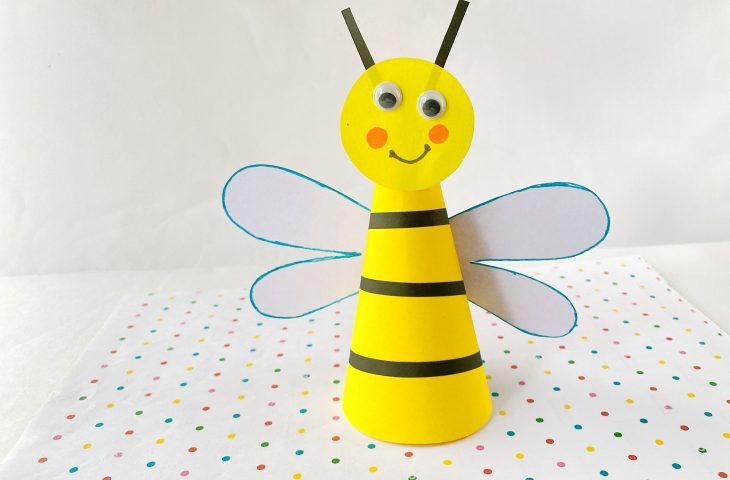 Bienen basteln aus Papier mit Kindern