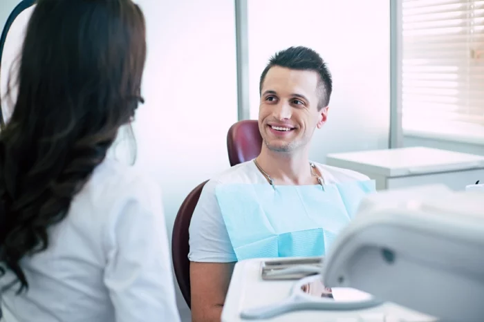 Zahnbehandlungen bei Cosmedica Dental