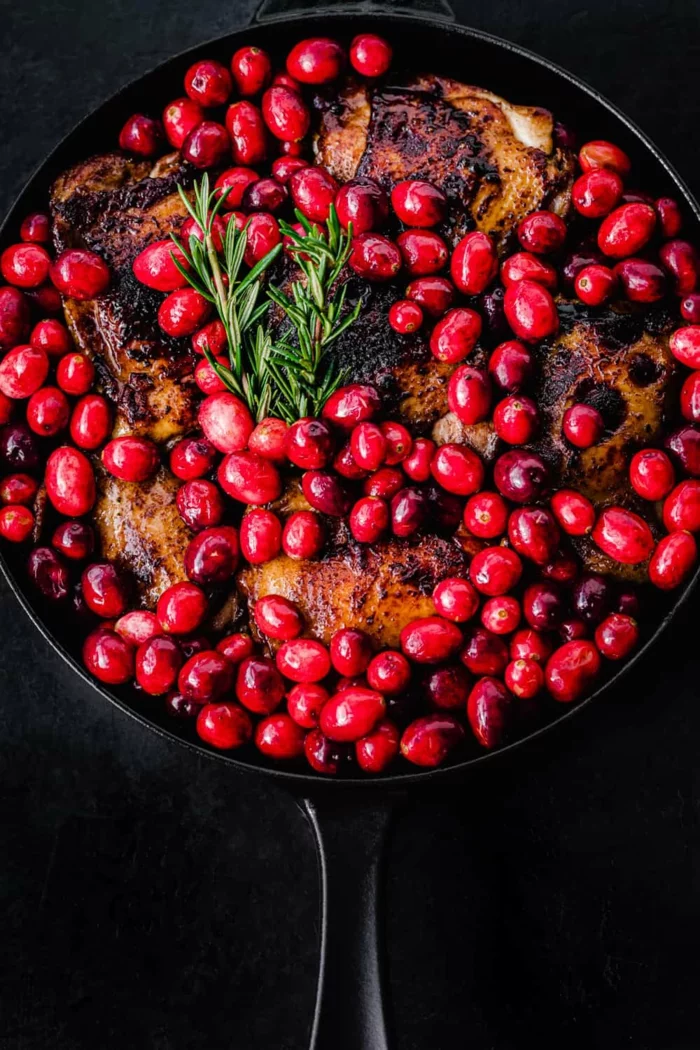 Herzhafte Rezepte mit Huhn und frischen Cranberries 