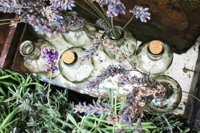 nostalgische Tischdeko basteln mit Lavendel