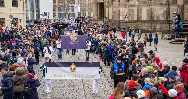 Dresdner Stollenfest - ein Festumzug durch die Altstadt