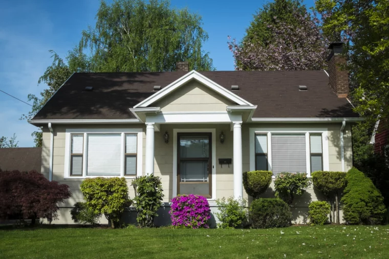 Einfamilienhaus im amerikanischen Stil individuell gestaltet