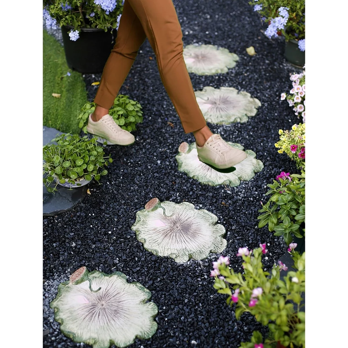 einen auffälligen Gartenweg bilden - Trittsteine Garten 