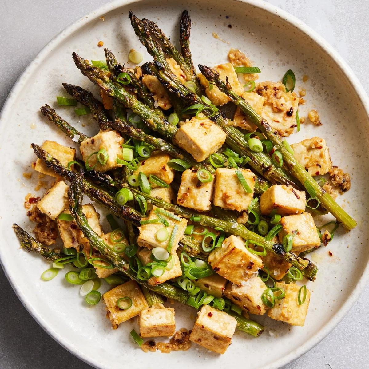 Spargel mit Schnittlauch und Croutons - Spargel Rezepte