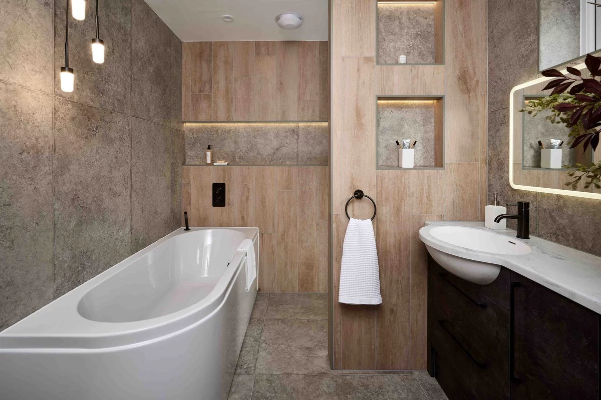 Fliesen in Holz-und Steinoptik kombinieren - Badezimmerfliesen Ideen 