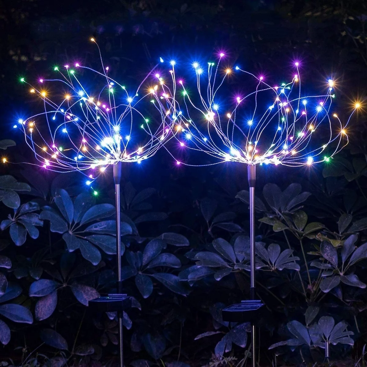 Solar leuchten dekorieren den Außenbereich - ausgefallene Deko im Garten