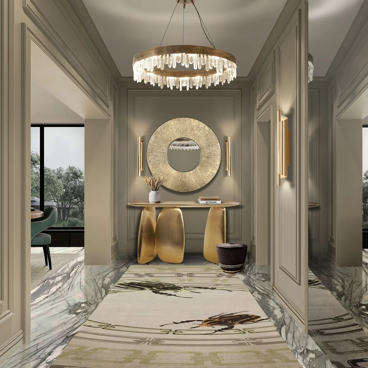 opulenter Eingangsbereich in Goldglanz und mit Marmorplatten