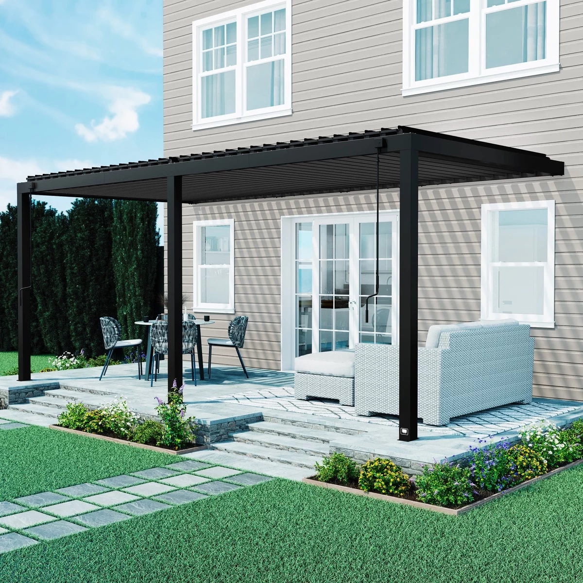 Gartenlaube direkt am Haus montiert und schwarz gestrichen 