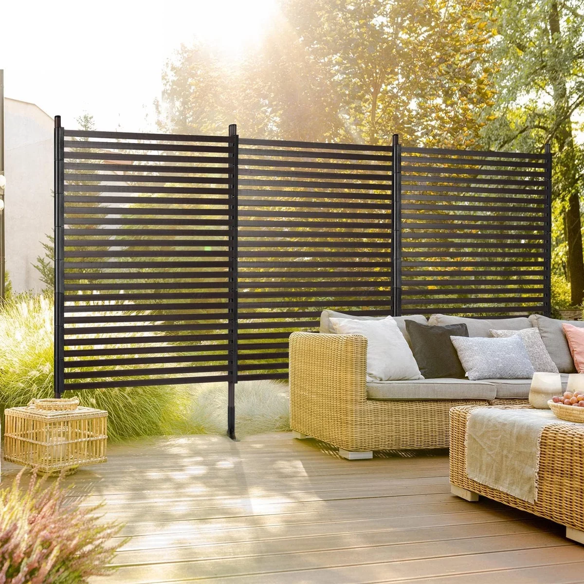 Sichtschutz Garten - die Privatsphäre draußen mit Paravents schützen