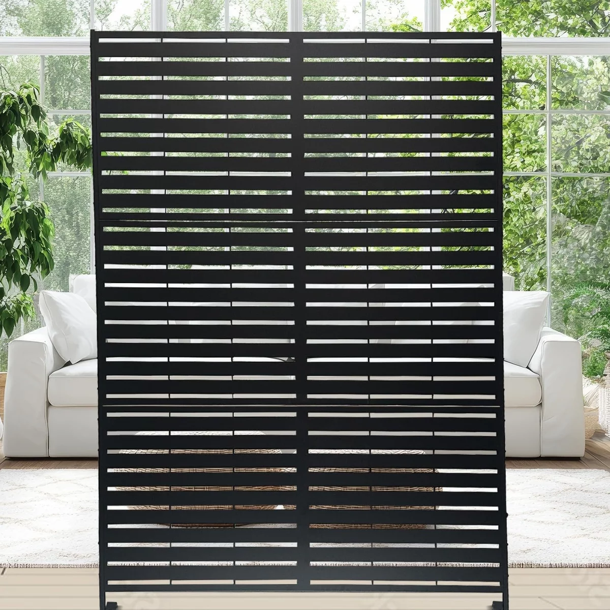 moderne Outdoor-Paravents sind eine praktische Sichtschutz-Lösung im Garten