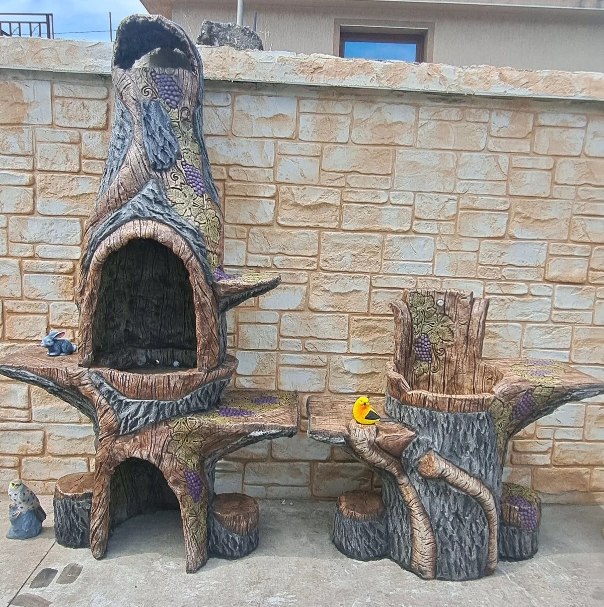 ausgefallene Deko im Garten - Gegenstände aus Holz selber schnitzen und bemalen