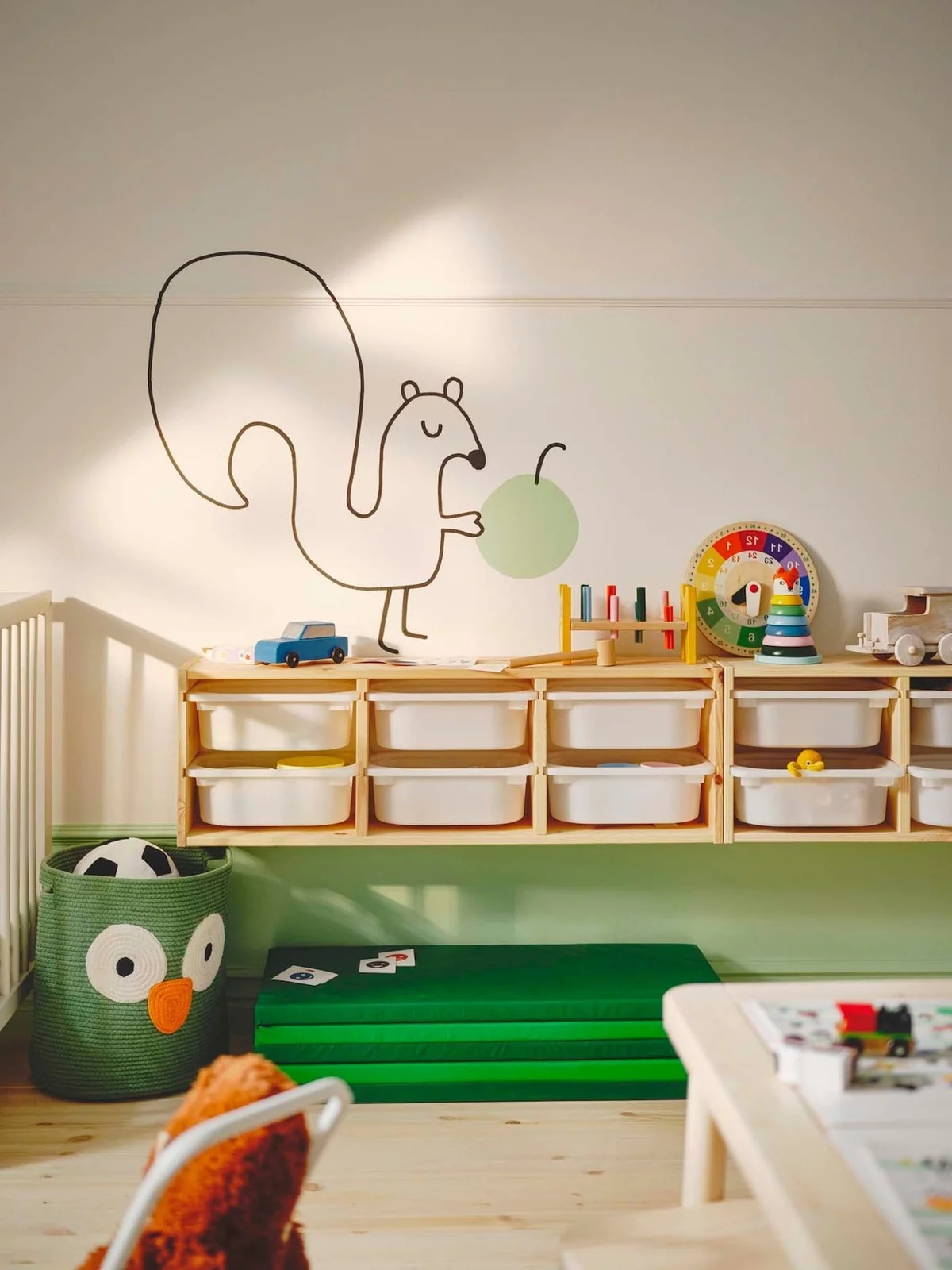 Blick in den Montessori Spielraum zu Hause 