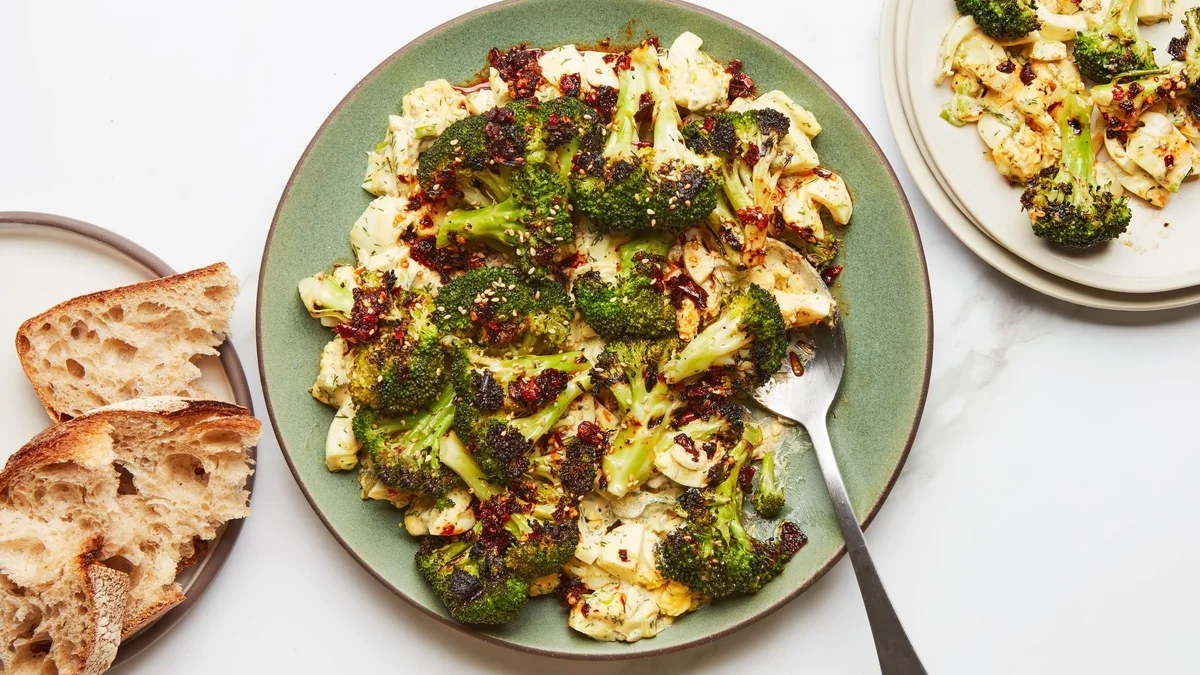 Brokkoli vom grill - leichte Salate zum Grillen 