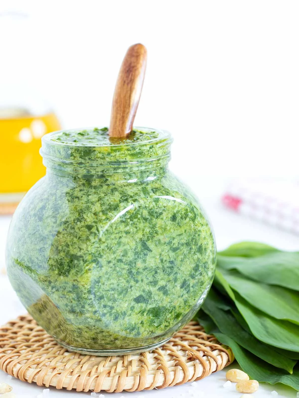 ein pikantes Salatdressing selber machen 