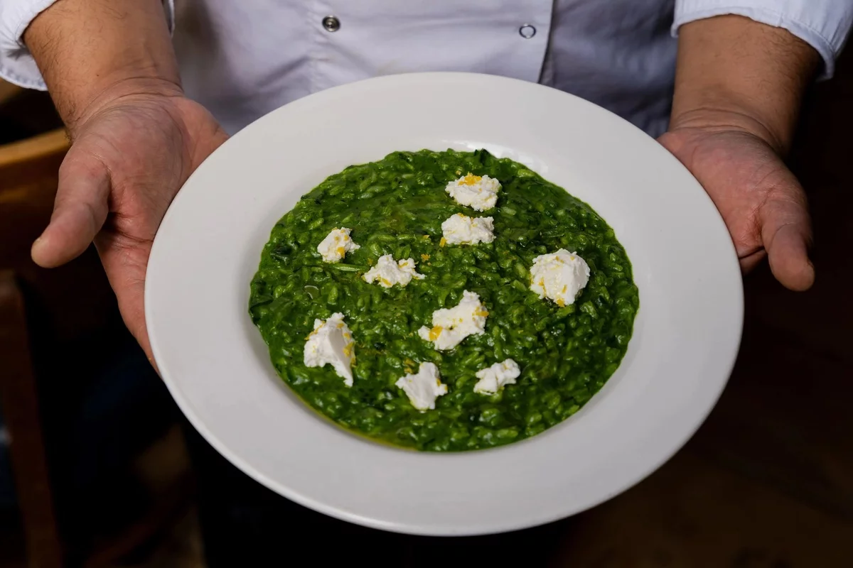 Bärlauch Rezepte - pikante Speise mit grüner Farbe 