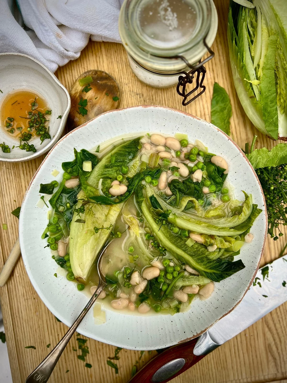  Bärlauchsuppe mit weißen Bohnen gekocht 