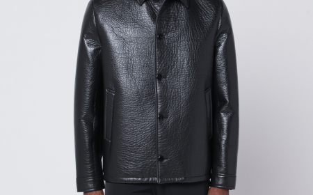 elegante Männerjacke aus schwarzem Leder