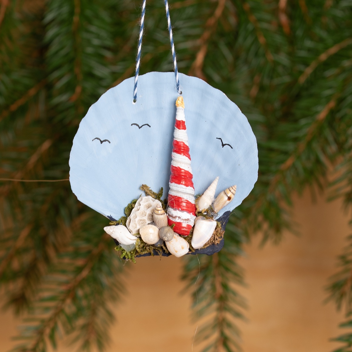 dieser Tannenbaumanhänger erinnert an den Sommer