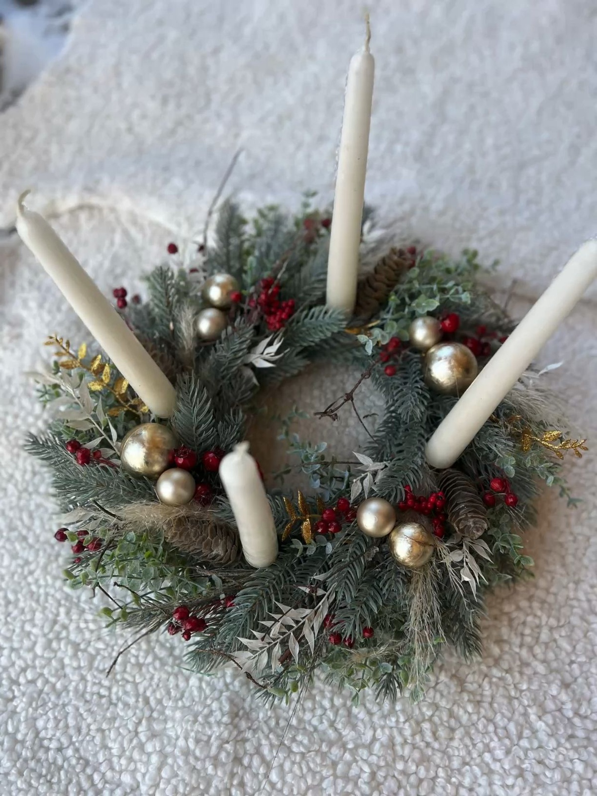 klassischer Adventskranz - Blick von oben 