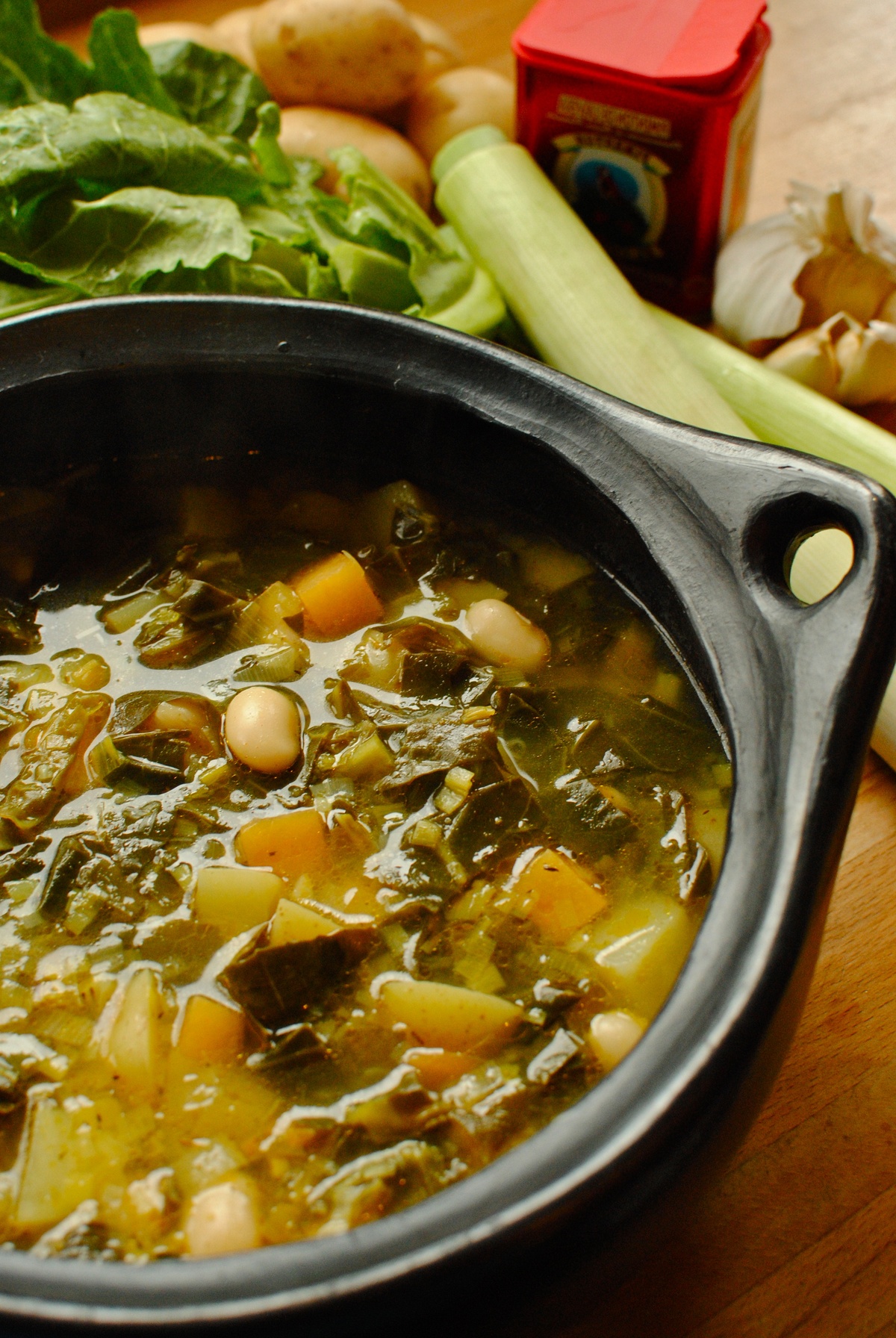 warme Gemüsesuppe - eine Beliebtheit an kalten Tagen